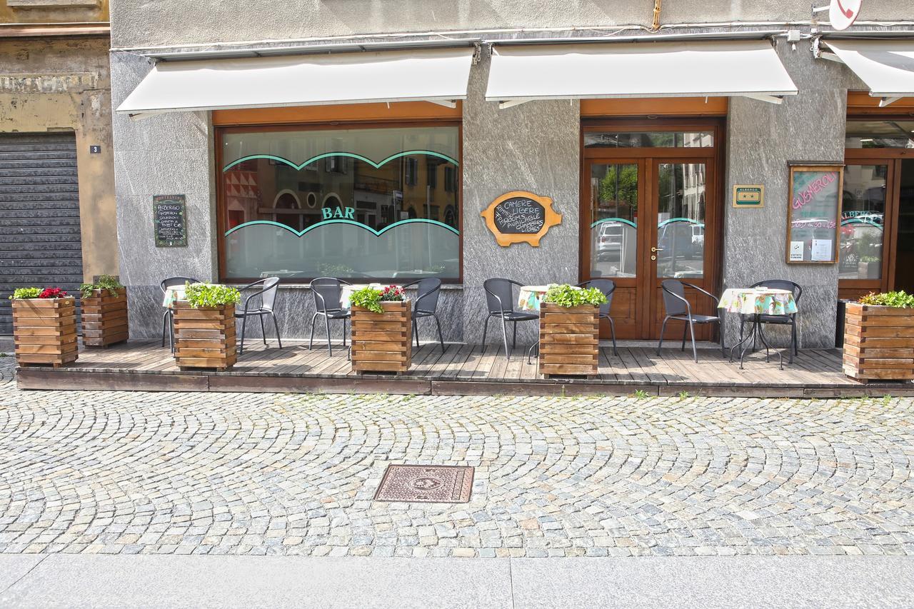 Albergo Gusmeroli ตีราโน ภายนอก รูปภาพ